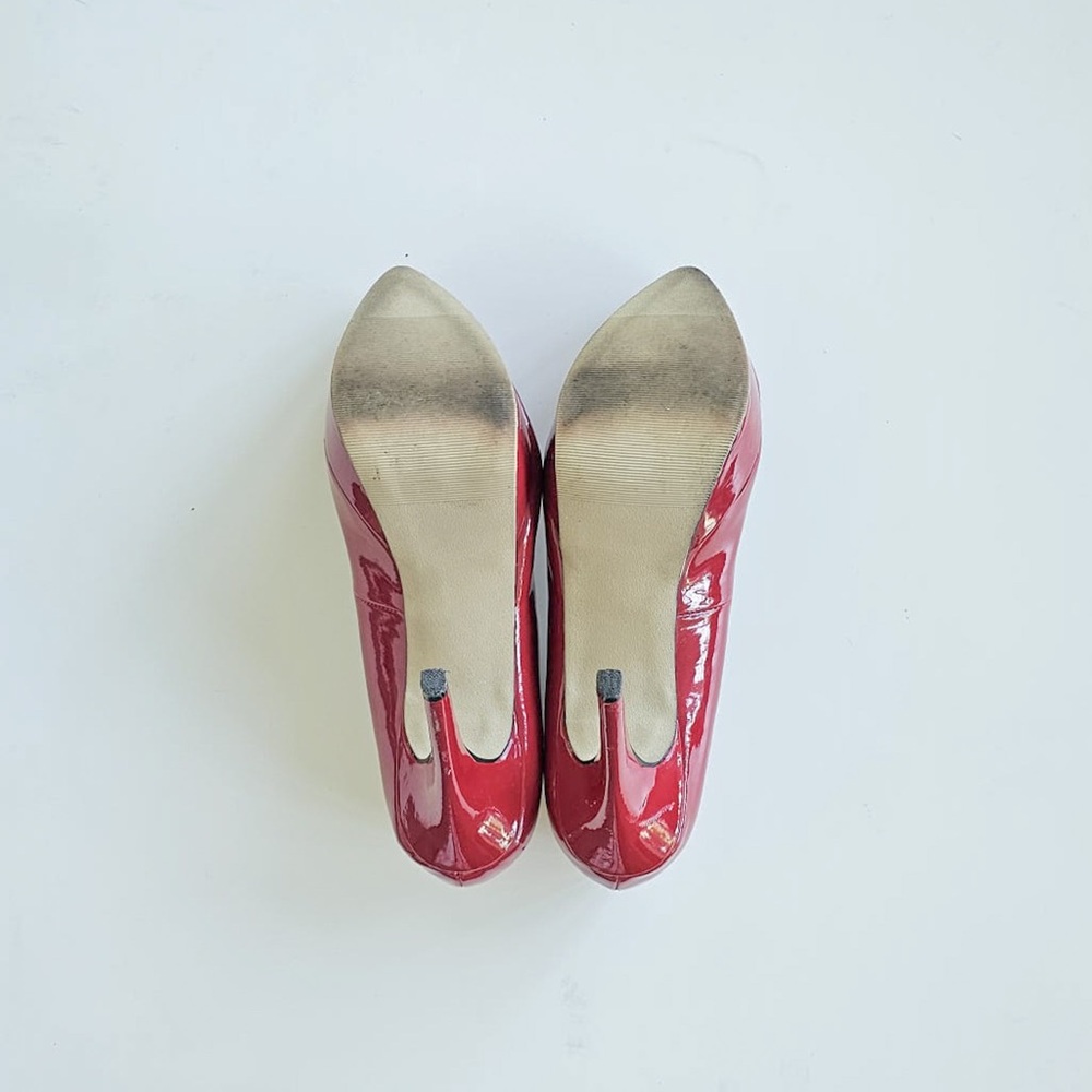 Madden Girl Red Heels Size 9 Women’s - Picture 2 of 4